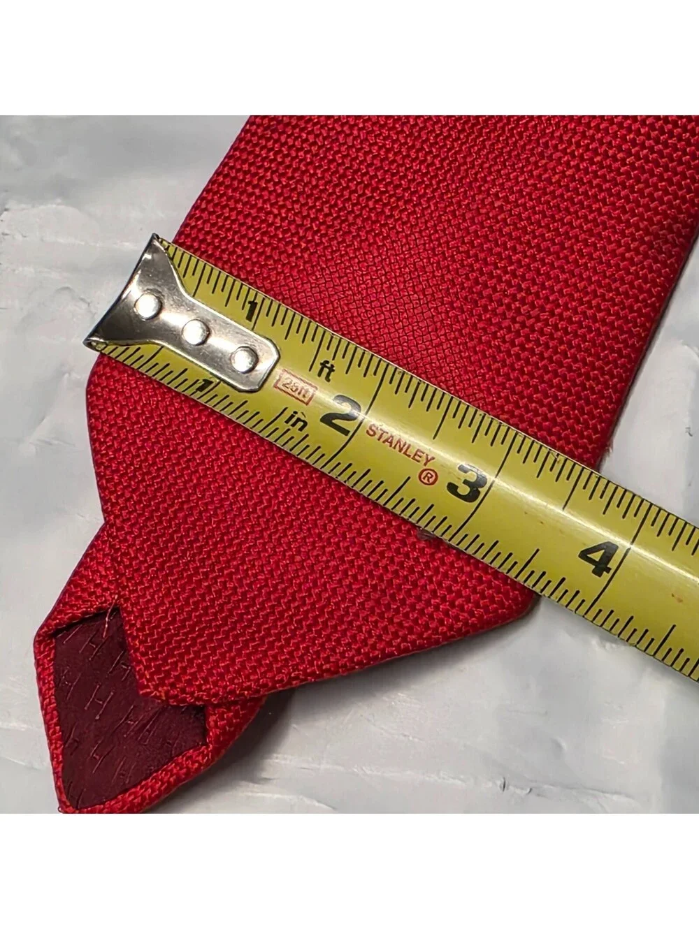 HERMES Paris Red Knit Woven Silk Tie Made in France 62x3.5 Grenadine Flaw see